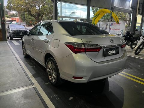 Toyota Corolla XEi 2.0 Flex 16V Aut.