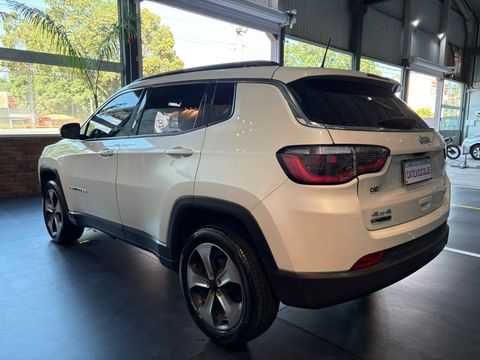 Jeep COMPASS LONGITUDE 2.0 4x4 Dies. 16V Aut.