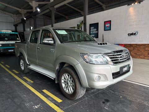 Toyota Hilux CD SRV D4-D 4x4 3.0 TDI Diesel Aut