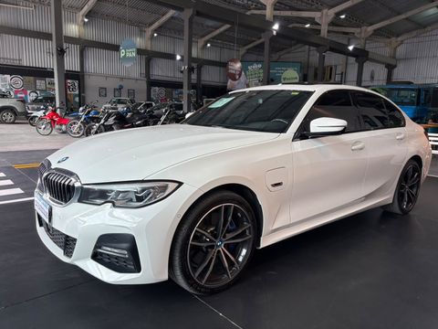 BMW 330e M Sport 2.0 Turbo Aut. (Híbrido)