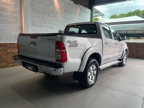 Toyota Hilux CD SR D4-D 4x4 3.0  TDI Dies.
