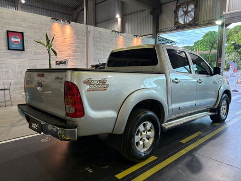 Toyota Hilux CD SR D4-D 4x4 3.0  TDI Dies.