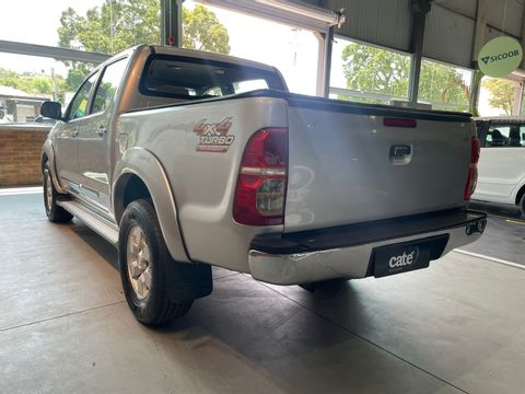 Toyota Hilux CD SR D4-D 4x4 3.0  TDI Dies.