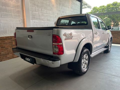 Toyota Hilux CD SR D4-D 4x4 3.0  TDI Dies.