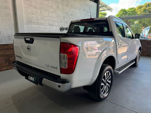 Nissan Frontier LE CD 4x4 2.3 Bi-TB Diesel Aut.