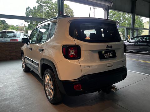 Jeep Renegade Sport 1.8 4x2 Flex 16V Aut.