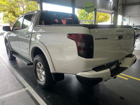 Mitsubishi L200 Triton Sport HPE 2.4 CD Diesel Aut.