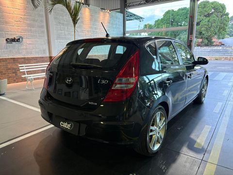 Hyundai i30 2.0 16V 145cv 5p Aut.