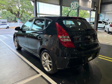 Hyundai i30 2.0 16V 145cv 5p Aut.