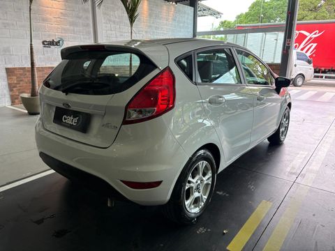 Ford Fiesta 1.6 16V Flex Aut. 5p