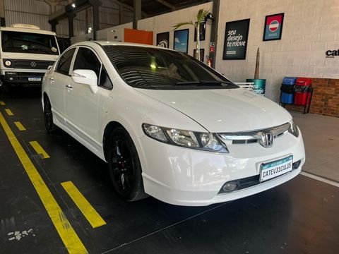 Honda Civic Sedan EXS 1.8/1.8 Flex 16V Aut. 4p