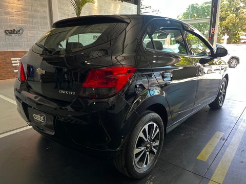 Chevrolet ONIX HATCH LTZ 1.4 8V FlexPower 5p Mec.