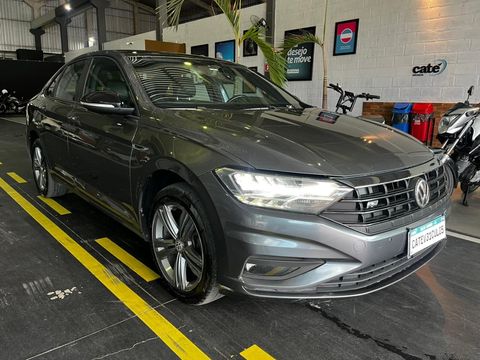 VolksWagen JETTA R-Line 250 TSI 1.4 Flex 16V Aut.