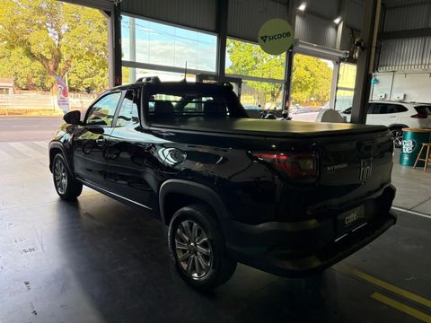 Fiat Strada Freedom 1.3 Flex 8V  CS Plus