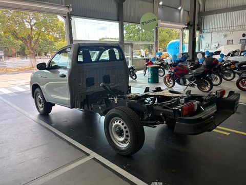 Toyota Hilux Chassi 4x4 2.8 TDI Diesel Mec.