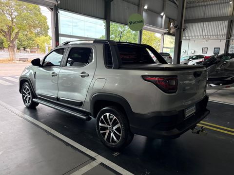 Fiat Strada Volcano 1.3 Flex 8V CD