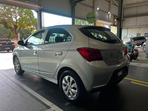 Chevrolet ONIX HATCH LT 1.0 8V FlexPower 5p Mec.