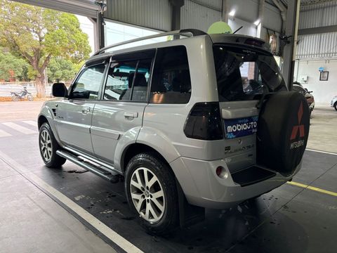 Mitsubishi Pajero TR4 2.0/ 2.0 Flex 16V 4x4 Aut.