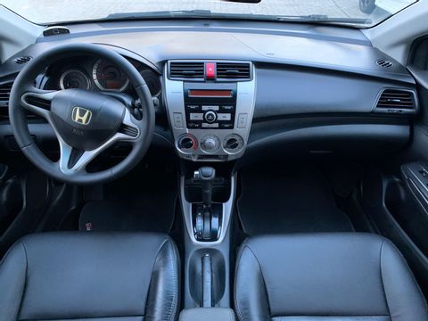 Honda CITY Sedan LX 1.5 Flex 16V 4p Aut.