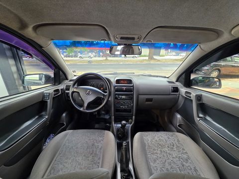 Chevrolet Astra Sedan GL 1.8 MPFI 4p