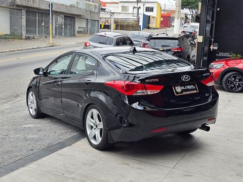 Hyundai Elantra GLS 1.8 16V Aut.