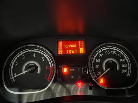 Renault SANDERO Expression Hi-Flex 1.0 16V 5p