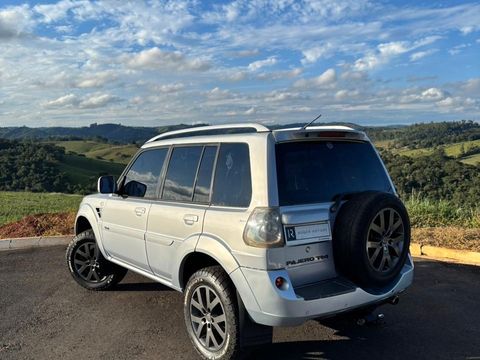 Mitsubishi Pajero TR4 2.0/ 2.0 Flex 16V 4x4 Mec.
