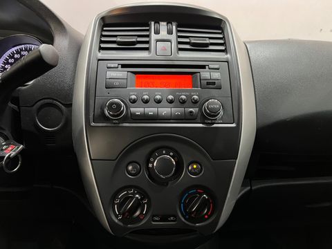 Nissan VERSA SV 1.6 16V FlexStart 4p Aut.