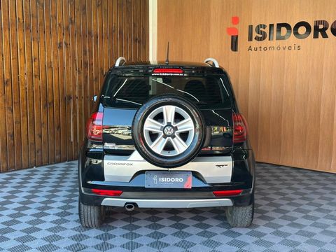 VolksWagen CROSSFOX 1.6 Mi Total Flex 8V 5p