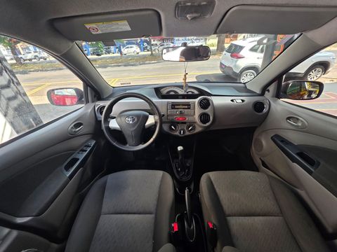Toyota ETIOS XLS 1.5 Flex 16V 5p Mec.