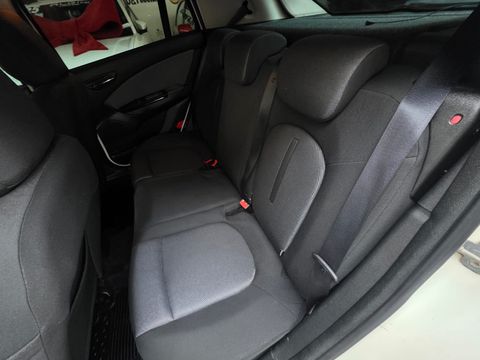Fiat Bravo ESSENCE 1.8 Flex 16V 5p