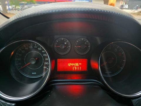 Fiat Bravo ESSENCE 1.8 Flex 16V 5p
