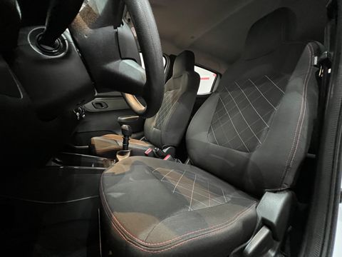 Renault KWID Zen 1.0 Flex 12V 5p Mec.