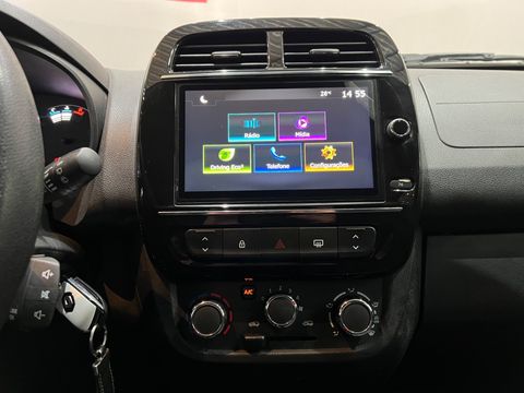 Renault KWID Intense 1.0 Flex 12V 5p Mec.