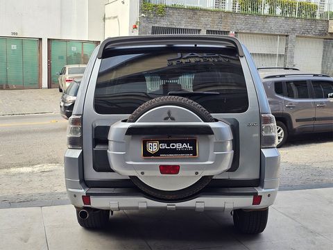 Mitsubishi Pajero HPE Full 3.2 4x4 T.I.Dies. 5p Aut