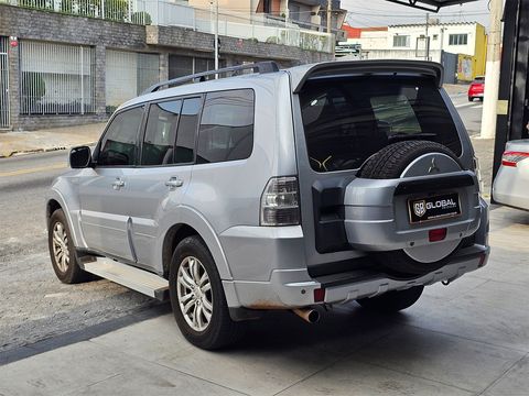 Mitsubishi Pajero HPE Full 3.2 4x4 T.I.Dies. 5p Aut