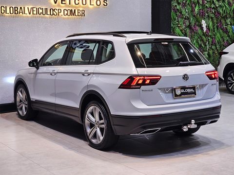 VolksWagen TIGUAN Allspac Comf 250 TSI 1.4 Flex