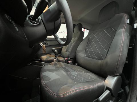 Renault KWID Zen 1.0 Flex 12V 5p Mec.