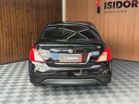 Nissan VERSA SL 1.6 16V FlexStart 4p Mec.