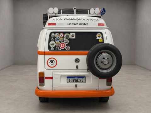 VolksWagen Kombi Standard 1.4 Mi Total Flex 8V