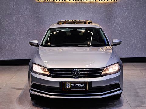 VolksWagen JETTA Comfortline 2.0 T.Flex 8V 4p Tipt.