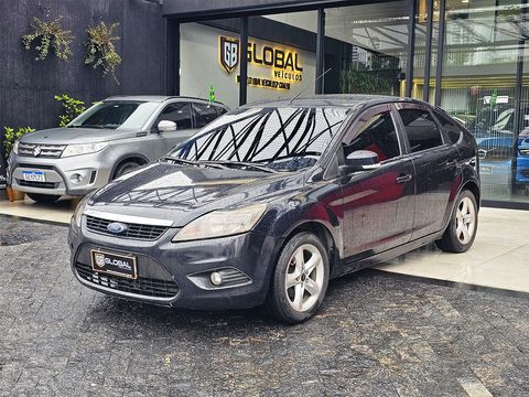 Ford Focus 1.6 S/SE/SE Plus Flex 8V/16V  5p