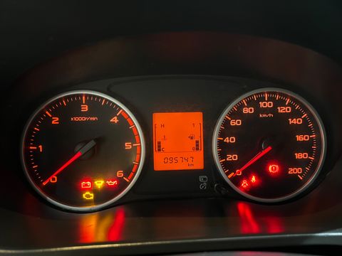 Mitsubishi L200 Triton Sport GLS 2.4 CD Diesel Mec.