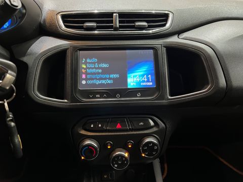 Chevrolet ONIX HATCH LTZ 1.4 8V FlexPower 5p Mec.