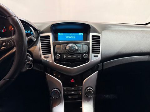 Chevrolet CRUZE LT 1.8 16V FlexPower 4p Aut.