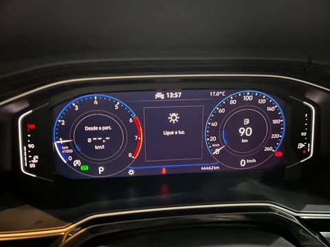 VolksWagen Nivus Highline 1.0 200 TSI Flex Aut.