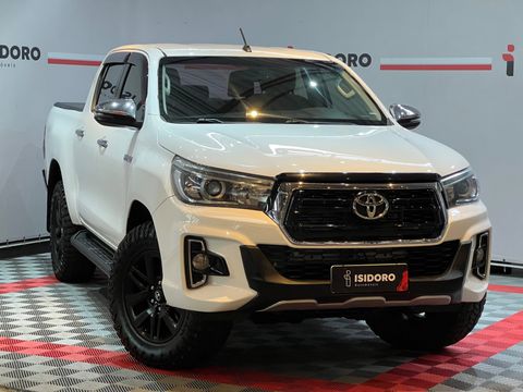 Toyota Hilux CD SRV 4x4 2.8 TDI Diesel Aut.