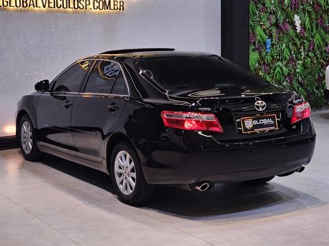 Toyota Camry XLE 3.5 24V Aut.