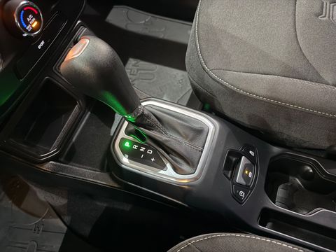 Jeep Renegade Sport T270 1.3 TB 4x2 Flex Aut.