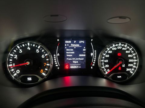 Jeep Renegade Sport T270 1.3 TB 4x2 Flex Aut.